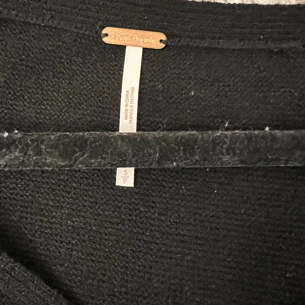 Free people criss cross black sweater - Picture 4 of 4